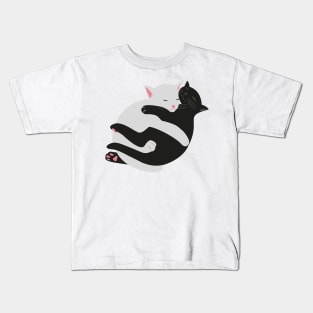 Cute minimal Black and White sleeping kitty cats Kids T-Shirt